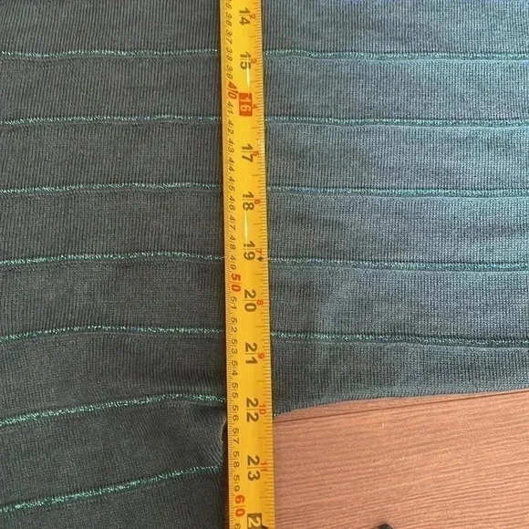 ❤️CLEARANCE❤️ [6]Nanette  Lepore Green Turtleneck Merino Wool Blend Sweater - Picture 7 of 8